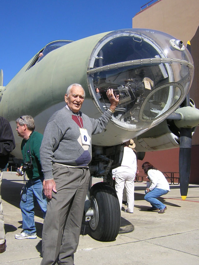 Richard Waidelich, 319th Bomb Group, 440th Bomb Squadron